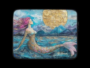 Laptop Sleeve – Mermaid with Magenta Hair Enjoying the Sun